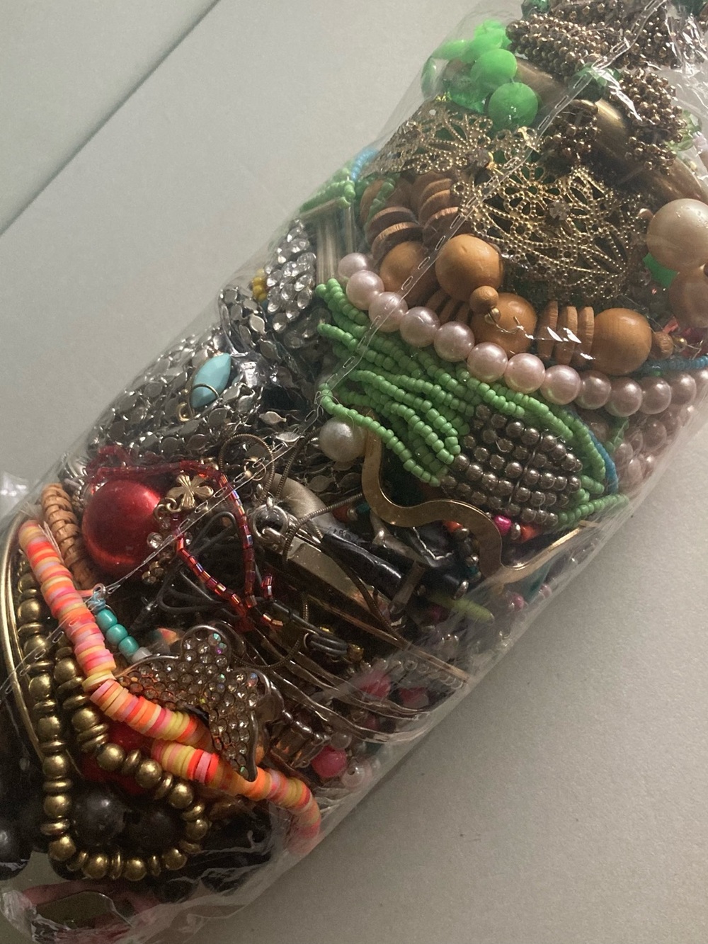 Assorted Mixed jewelry lot necklaces bracelet etc wearable and craft - Picture 5 of 9